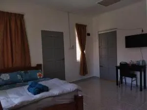 ROOM STAy TOK WAN 2 - Kampong Seberang Timor