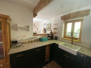 Das Hexenhaus: Haus im Wald