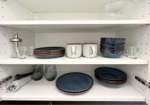 NEW I GREAT CITY VIEW I 32 FLOOR I BOXSPRINGBED and NETFLIX