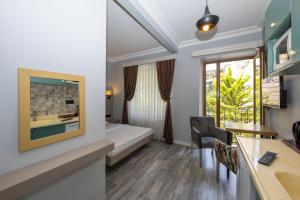 Cirrus Suites