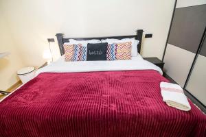 Kingara Road Apartment