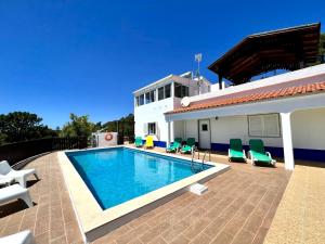 Tavira Vila Formosa 1 With Pool by Homing