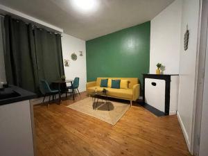 Appartements Peaceful Apparts Saint-Quentin : photos des chambres