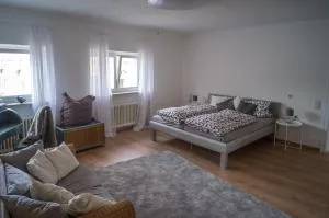 Ferienwohnung Backes - 埃特灵恩