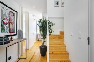 WHome Alfama 2-Bed Minimalist Retreat for Digital Nomads & Remote Workers