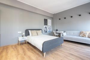 Alfie Center Apartment