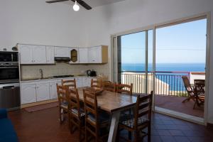 Villa Gina con vista mozzafiato sul golfo di Macari