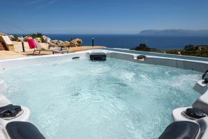 Villa Azuria con Piscina Privata Vista Mare