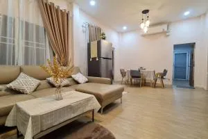 KANA Homehug - Wang Sam Mo