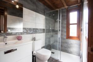 Madre Rosa I, casa rural con la playa a 12 km VV-2412-AS