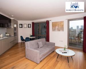 Stylish & Comfy One Bedroom Apartment By Direct2hosts in Great East London location!