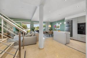 Luxury Villa in Serene Location with Pool & Private Garden