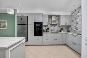 Luxury Villa in Serene Location with Pool & Private Garden