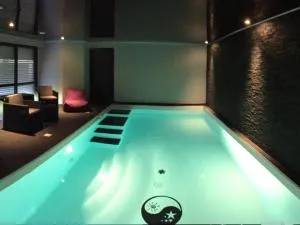 Aqua Zen avec Piscine - Breizh location - Kermathéano