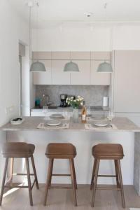 New-built apartment close to Athens city centre (Form_E1)