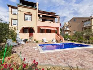 Apartments Durdica F