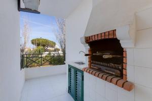 ROJA PÉ - Elegante apartamento T2 com AC perto do Pine Cliffs