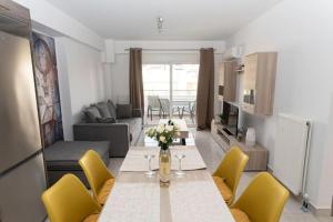 Fully equipped flat in Piraeus (Erm_C7)