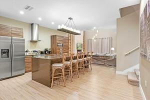 Beautiful 4 suites - Close to Disney 7505