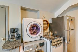 Convenient Nashville Home about 3 Mi to Downtown!