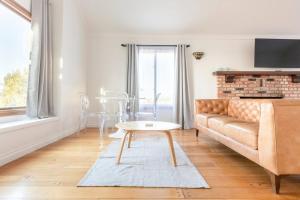 30 PCT OFF! Malibu Romantic Suite, Ocean View, Beach