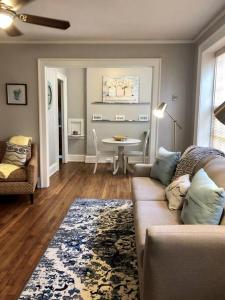 Forsyth Executive Rental