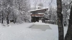 Cabaña Lodge los Coihues VALLE LAS TRANCAS# TERMAS DE CHILLAN#NEVADOS DE CHILLAN - Pinto