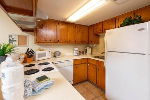 Island Winds East by Brett Robinson Vacations