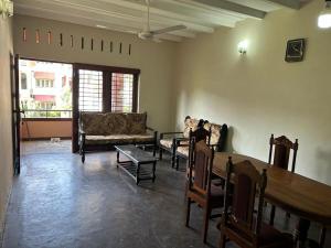 MercuryFM 104 House Colombo 8 - Mangala Road 3-1