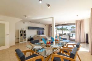 Villa Ola by Villa Plus