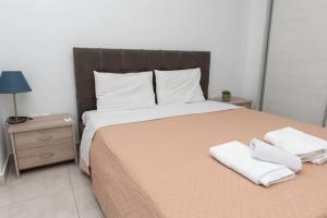 Lovely 2-bedroom apartment with a city view (F10)