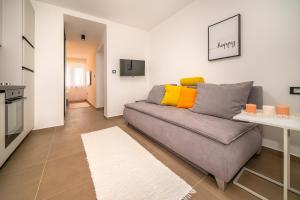 Studio Apartment Katarina with Terrace