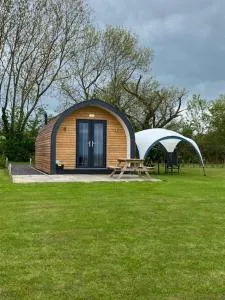 Honeypot Hideaways Luxury Glamping - Exclusively for Adults - Caergwrle