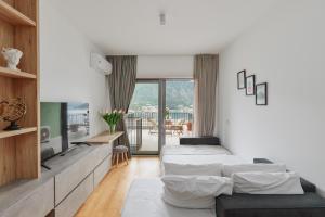 Bokelian Sea View Studio