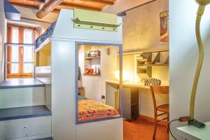 Renaissance Apartment