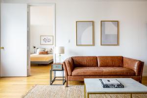 Sutton Place 2BR w Gym Pool DM nr Central Pk NYC-464