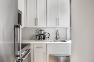 Midtown East 1br w gym wd nr Grand Central NYC-1109