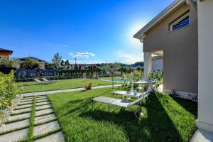 Villa Meri Lake by Garda FeWo