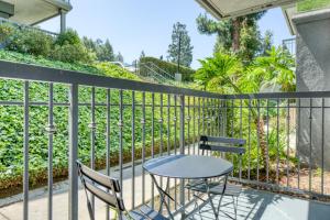 Burbank 1BR w Pool WD Gym nr TJ WF LAX-787