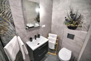 Apartament 30tka by Housine