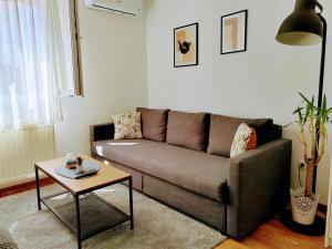 S15 Studio Apartment FREE PARKING