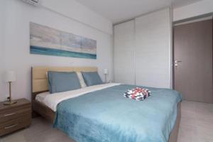 New spacious apartment located in Piraeus