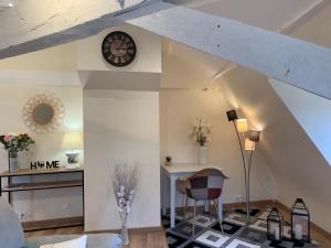 Appartements APPARTMENT AU COEUR DU CENTRE HISTORIQUE 2 CH. : photos des chambres