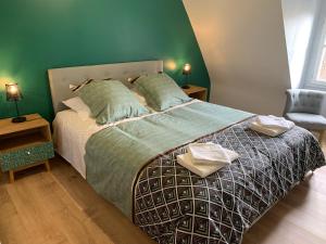 Appartements APPARTMENT AU COEUR DU CENTRE HISTORIQUE 2 CH. : photos des chambres