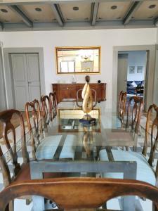 Villa Esclusiva 7 Camere con Piscina 40min da Roma