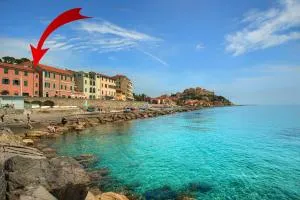 Casa a 2 passi dal mare con patio privato - Porto Maurizio