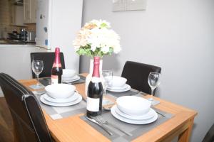 Willenhall Oasis Retreat - Serene House Rental