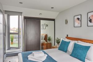 Wembley Stadium by Viridian Apartments