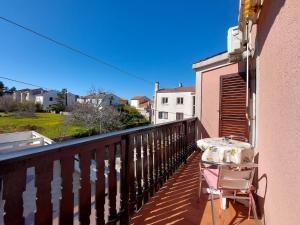 Apartment and Room Marica 