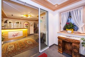 Garni-Hotel Aghel Suites & Apartments